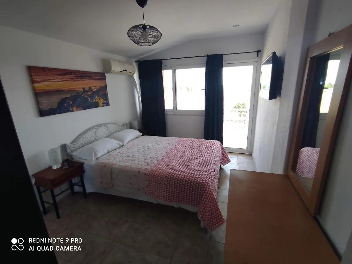 Paschalia Sea View Studios Psakoudia 0*,